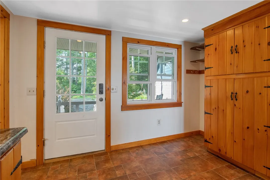 55 Lakeview Road, Mexico, New York 13114, Mexico, New York 13114, 3 Bedrooms Bedrooms, 7 Rooms Rooms,1 BathroomBathrooms,Residential,For Sale,55 Lakeview Road, Mexico, New York 13114,R1621200