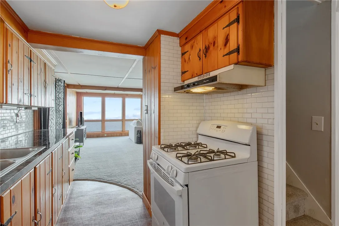 55 Lakeview Road, Mexico, New York 13114, Mexico, New York 13114, 3 Bedrooms Bedrooms, 7 Rooms Rooms,1 BathroomBathrooms,Residential,For Sale,55 Lakeview Road, Mexico, New York 13114,R1621200