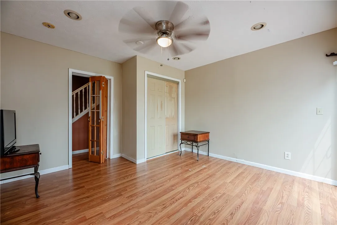 1223 Lexington Avenue, Rochester, New York 14606, Rochester, New York 14606, 3 Bedrooms Bedrooms, 6 Rooms Rooms,2 BathroomsBathrooms,Residential,For Sale,1223 Lexington Avenue, Rochester, New York 14606,R1622432