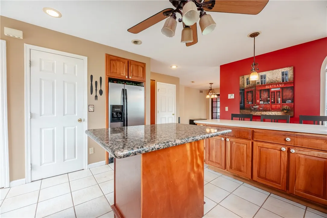 1223 Lexington Avenue, Rochester, New York 14606, Rochester, New York 14606, 3 Bedrooms Bedrooms, 6 Rooms Rooms,2 BathroomsBathrooms,Residential,For Sale,1223 Lexington Avenue, Rochester, New York 14606,R1622432