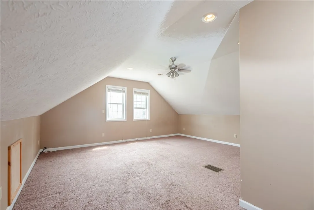 1223 Lexington Avenue, Rochester, New York 14606, Rochester, New York 14606, 3 Bedrooms Bedrooms, 6 Rooms Rooms,2 BathroomsBathrooms,Residential,For Sale,1223 Lexington Avenue, Rochester, New York 14606,R1622432