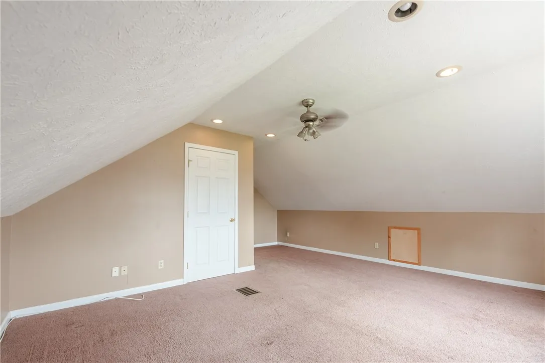 1223 Lexington Avenue, Rochester, New York 14606, Rochester, New York 14606, 3 Bedrooms Bedrooms, 6 Rooms Rooms,2 BathroomsBathrooms,Residential,For Sale,1223 Lexington Avenue, Rochester, New York 14606,R1622432