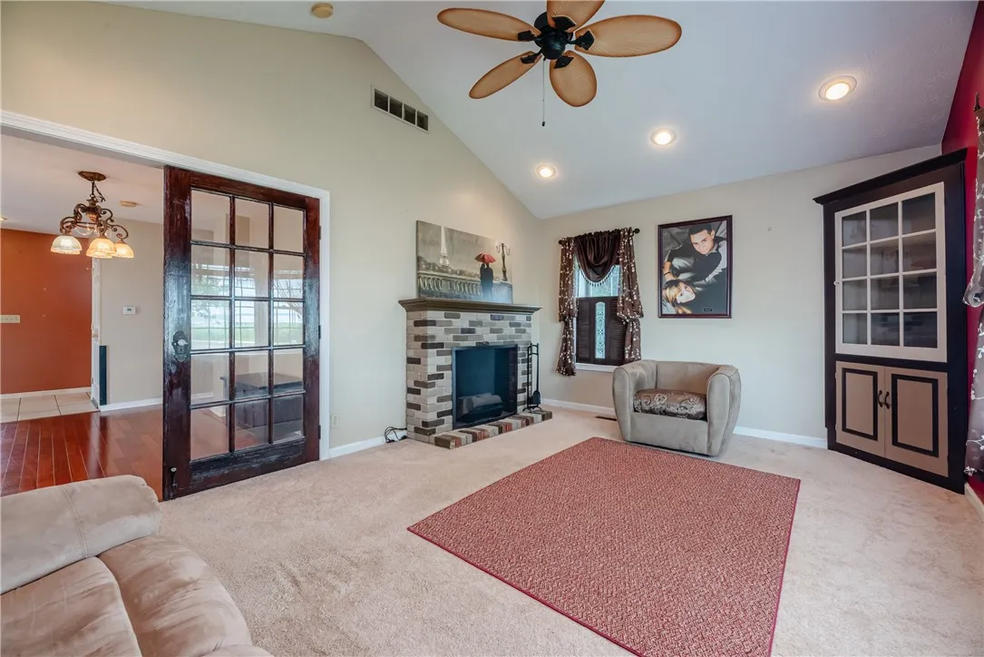 1223 Lexington Avenue, Rochester, New York 14606, Rochester, New York 14606, 3 Bedrooms Bedrooms, 6 Rooms Rooms,2 BathroomsBathrooms,Residential,For Sale,1223 Lexington Avenue, Rochester, New York 14606,R1622432