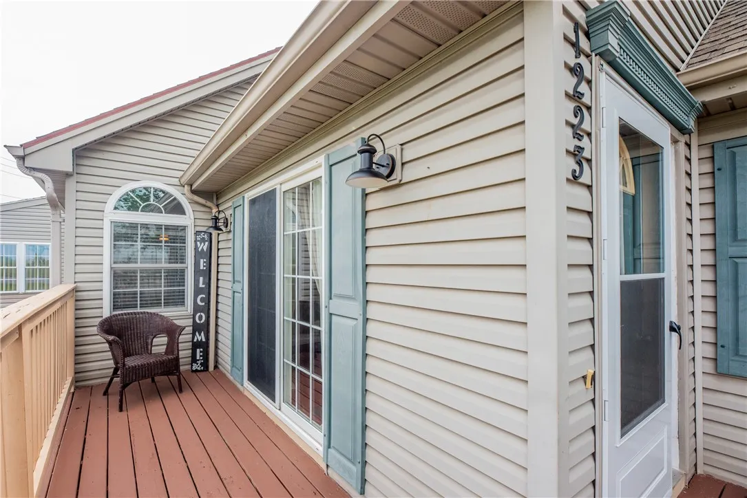 1223 Lexington Avenue, Rochester, New York 14606, Rochester, New York 14606, 3 Bedrooms Bedrooms, 6 Rooms Rooms,2 BathroomsBathrooms,Residential,For Sale,1223 Lexington Avenue, Rochester, New York 14606,R1622432