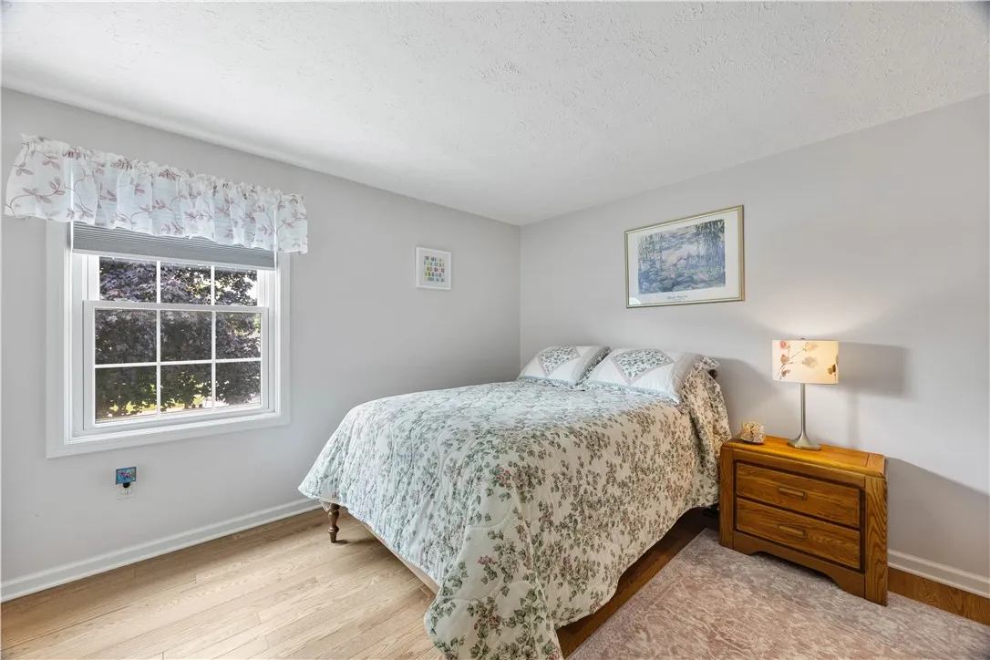 30 Olde Tavern Circle, Greece, New York 14612, Greece, New York 14612, 4 Bedrooms Bedrooms, 10 Rooms Rooms,2 BathroomsBathrooms,Residential,For Sale,30 Olde Tavern Circle, Greece, New York 14612,R1620407