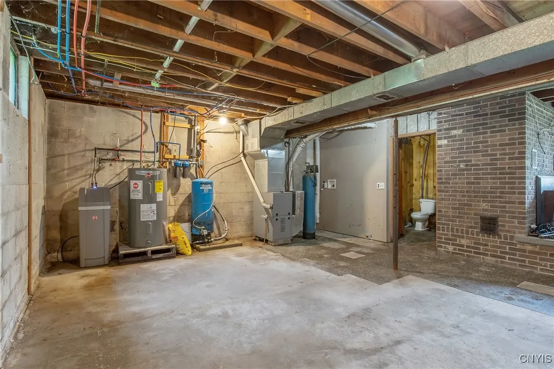 581 Cc Road, Williamstown, New York 13302, Williamstown, New York 13302, 4 Bedrooms Bedrooms, 10 Rooms Rooms,3 BathroomsBathrooms,Residential,For Sale,581 Cc Road, Williamstown, New York 13302,S1621424