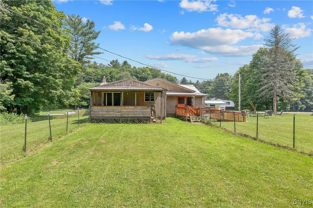 581 Cc Road, Williamstown, New York 13302, Williamstown, New York 13302, 4 Bedrooms Bedrooms, 10 Rooms Rooms,3 BathroomsBathrooms,Residential,For Sale,581 Cc Road, Williamstown, New York 13302,S1621424