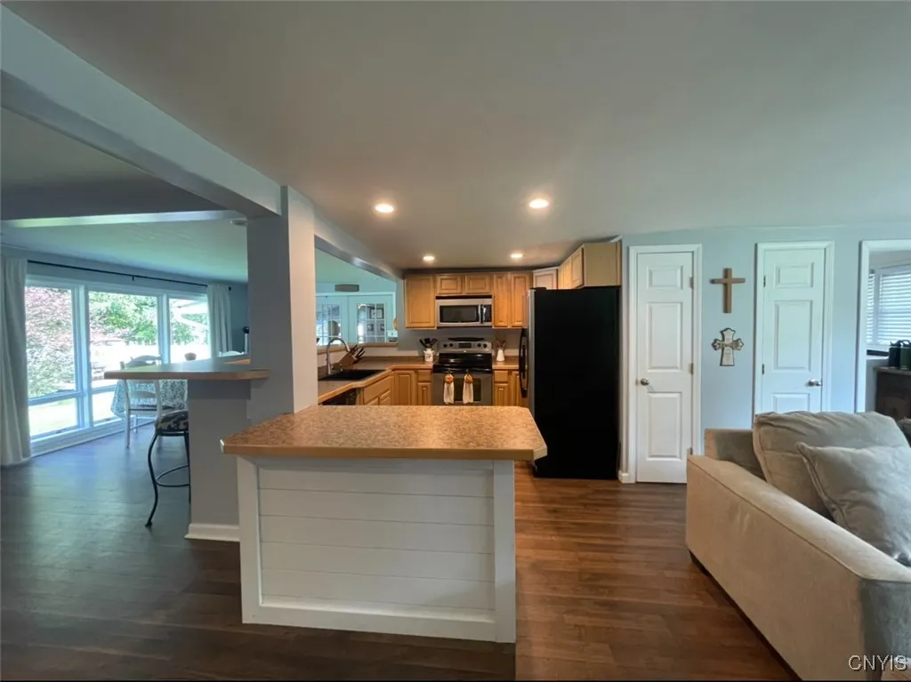 6117 Lorena Road, Rome, New York 13440, Rome, New York 13440, 3 Bedrooms Bedrooms, 6 Rooms Rooms,2 BathroomsBathrooms,Residential,For Sale,6117 Lorena Road, Rome, New York 13440,S1622559