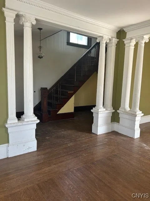 80 East Utica Street, Oswego, New York 13126, Oswego, New York 13126, 5 Bedrooms Bedrooms, 9 Rooms Rooms,2 BathroomsBathrooms,Residential,For Sale,80 East Utica Street, Oswego, New York 13126,S1613854