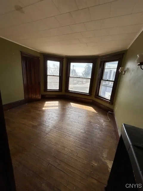 80 East Utica Street, Oswego, New York 13126, Oswego, New York 13126, 5 Bedrooms Bedrooms, 9 Rooms Rooms,2 BathroomsBathrooms,Residential,For Sale,80 East Utica Street, Oswego, New York 13126,S1613854