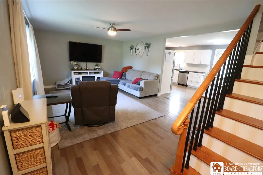 6554 Sherwood Lane, Boston, New York 14025, Boston, New York 14025, 3 Bedrooms Bedrooms, 6 Rooms Rooms,1 BathroomBathrooms,Residential,For Sale,6554 Sherwood Lane, Boston, New York 14025,R1622498
