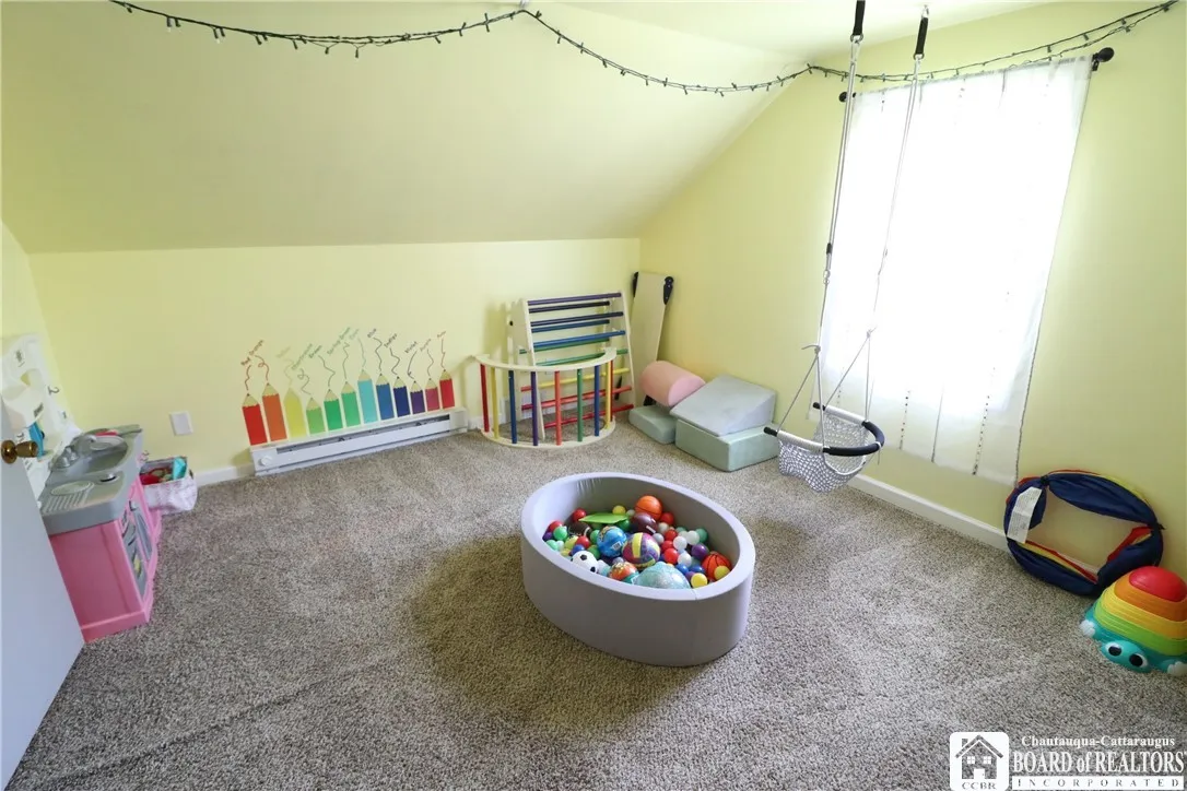 6554 Sherwood Lane, Boston, New York 14025, Boston, New York 14025, 3 Bedrooms Bedrooms, 6 Rooms Rooms,1 BathroomBathrooms,Residential,For Sale,6554 Sherwood Lane, Boston, New York 14025,R1622498