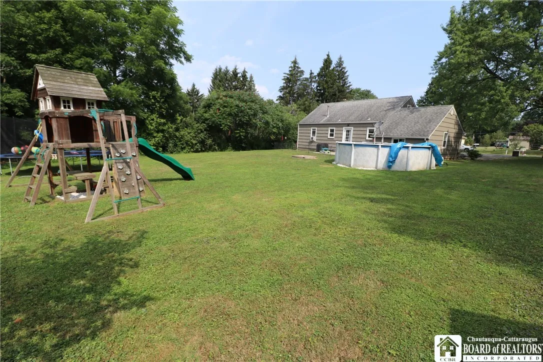 6554 Sherwood Lane, Boston, New York 14025, Boston, New York 14025, 3 Bedrooms Bedrooms, 6 Rooms Rooms,1 BathroomBathrooms,Residential,For Sale,6554 Sherwood Lane, Boston, New York 14025,R1622498