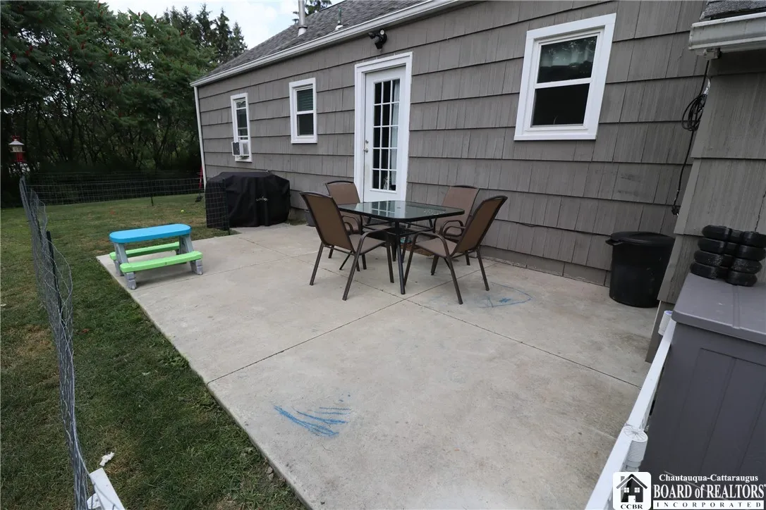 6554 Sherwood Lane, Boston, New York 14025, Boston, New York 14025, 3 Bedrooms Bedrooms, 6 Rooms Rooms,1 BathroomBathrooms,Residential,For Sale,6554 Sherwood Lane, Boston, New York 14025,R1622498