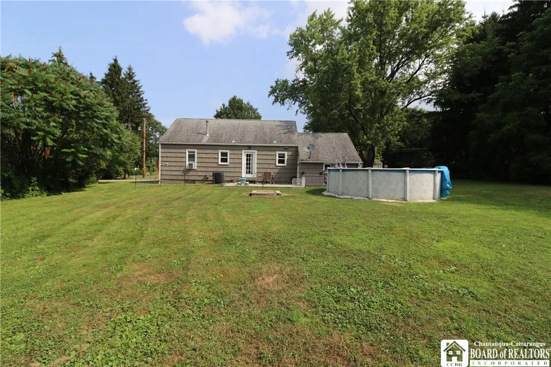 6554 Sherwood Lane, Boston, New York 14025, Boston, New York 14025, 3 Bedrooms Bedrooms, 6 Rooms Rooms,1 BathroomBathrooms,Residential,For Sale,6554 Sherwood Lane, Boston, New York 14025,R1622498