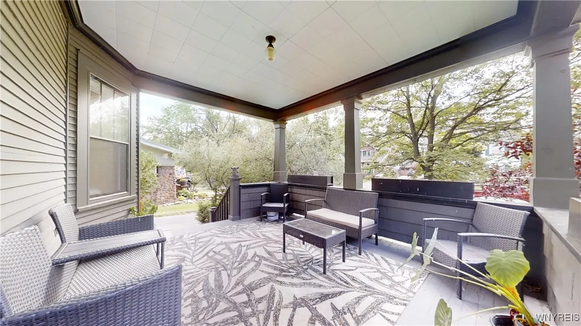 278 Washington Highway, Amherst, New York 14226, Amherst, New York 14226, 3 Bedrooms Bedrooms, 7 Rooms Rooms,1 BathroomBathrooms,Residential,For Sale,278 Washington Highway, Amherst, New York 14226,B1623238