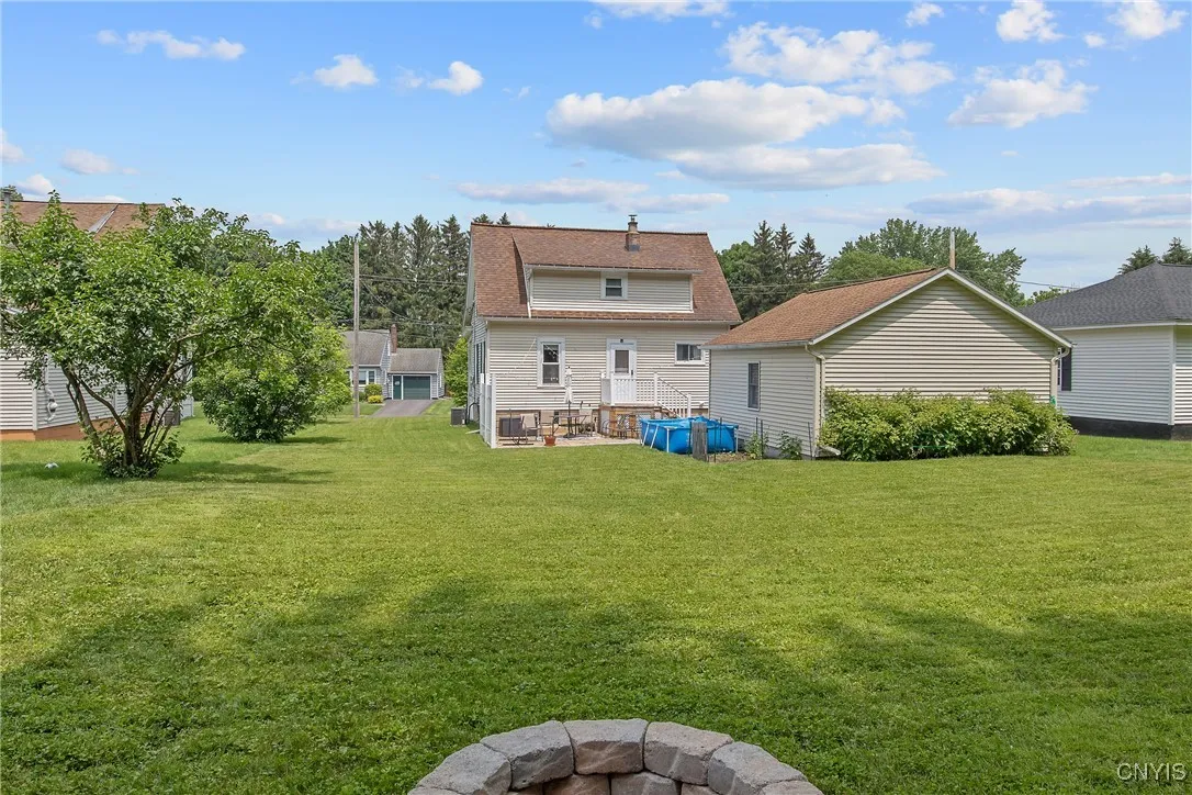 159 Merrell Road, Syracuse, New York 13219, Syracuse, New York 13219, 2 Bedrooms Bedrooms, 6 Rooms Rooms,1 BathroomBathrooms,Residential,For Sale,159 Merrell Road, Syracuse, New York 13219,S1622856