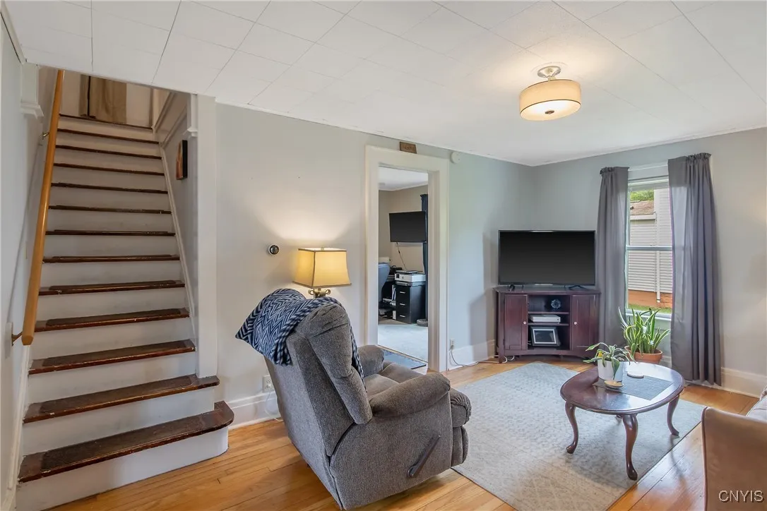 159 Merrell Road, Syracuse, New York 13219, Syracuse, New York 13219, 2 Bedrooms Bedrooms, 6 Rooms Rooms,1 BathroomBathrooms,Residential,For Sale,159 Merrell Road, Syracuse, New York 13219,S1622856