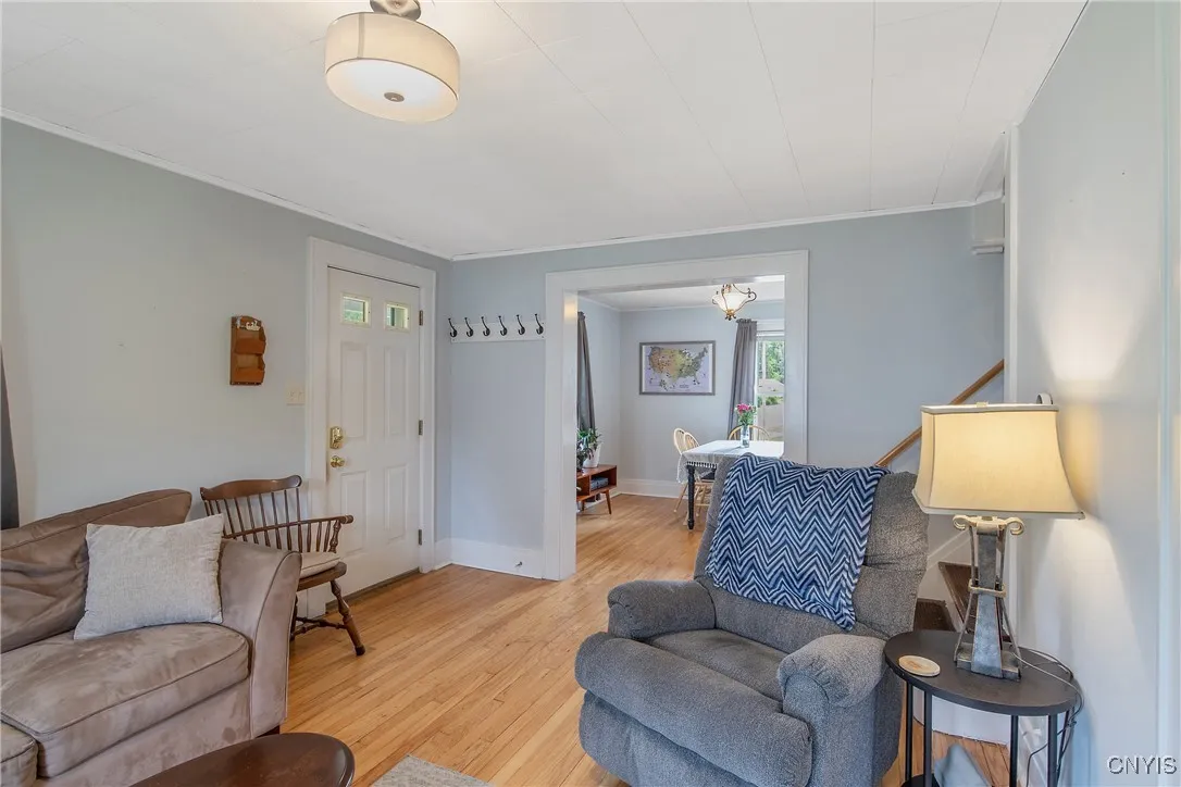 159 Merrell Road, Syracuse, New York 13219, Syracuse, New York 13219, 2 Bedrooms Bedrooms, 6 Rooms Rooms,1 BathroomBathrooms,Residential,For Sale,159 Merrell Road, Syracuse, New York 13219,S1622856
