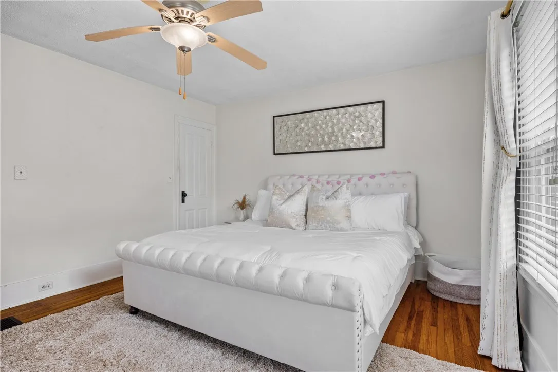 19 Troy Street, Seneca Falls, New York 13148, Seneca Falls, New York 13148, 3 Bedrooms Bedrooms, 7 Rooms Rooms,1 BathroomBathrooms,Residential,For Sale,19 Troy Street, Seneca Falls, New York 13148,R1622627