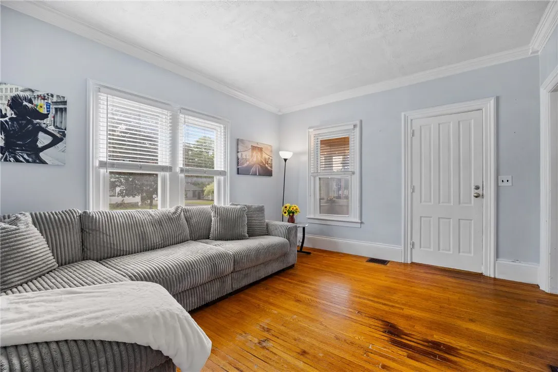 19 Troy Street, Seneca Falls, New York 13148, Seneca Falls, New York 13148, 3 Bedrooms Bedrooms, 7 Rooms Rooms,1 BathroomBathrooms,Residential,For Sale,19 Troy Street, Seneca Falls, New York 13148,R1622627