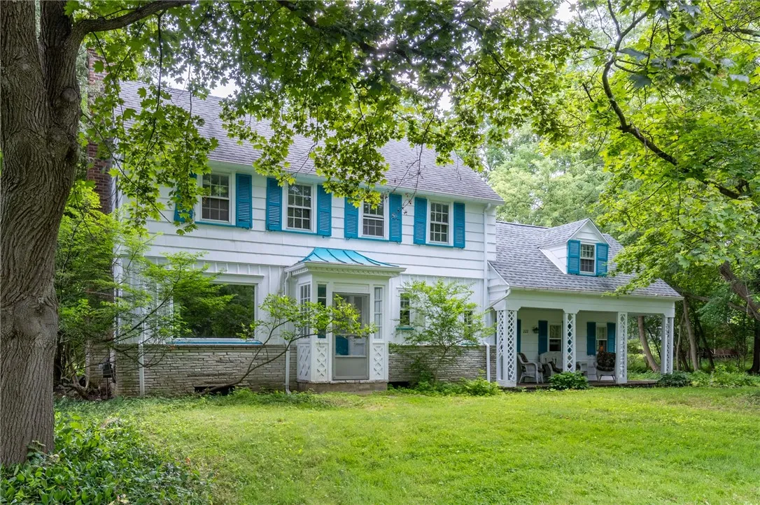 222 Long Meadow Circle, Pittsford, New York 14534, Pittsford, New York 14534, 3 Bedrooms Bedrooms, 8 Rooms Rooms,1 BathroomBathrooms,Residential,For Sale,222 Long Meadow Circle, Pittsford, New York 14534,R1622870