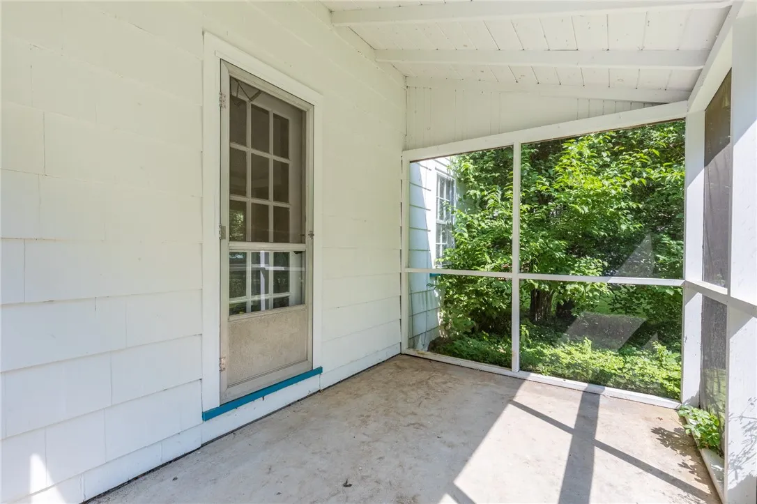 222 Long Meadow Circle, Pittsford, New York 14534, Pittsford, New York 14534, 3 Bedrooms Bedrooms, 8 Rooms Rooms,1 BathroomBathrooms,Residential,For Sale,222 Long Meadow Circle, Pittsford, New York 14534,R1622870