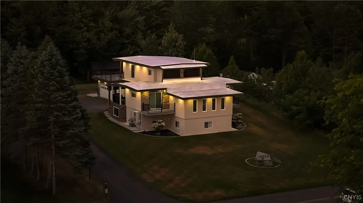 10030 Hillside, Marcy, New York 13403, Marcy, New York 13403, 3 Bedrooms Bedrooms, 7 Rooms Rooms,2 BathroomsBathrooms,Residential,For Sale,10030 Hillside, Marcy, New York 13403,S1621306