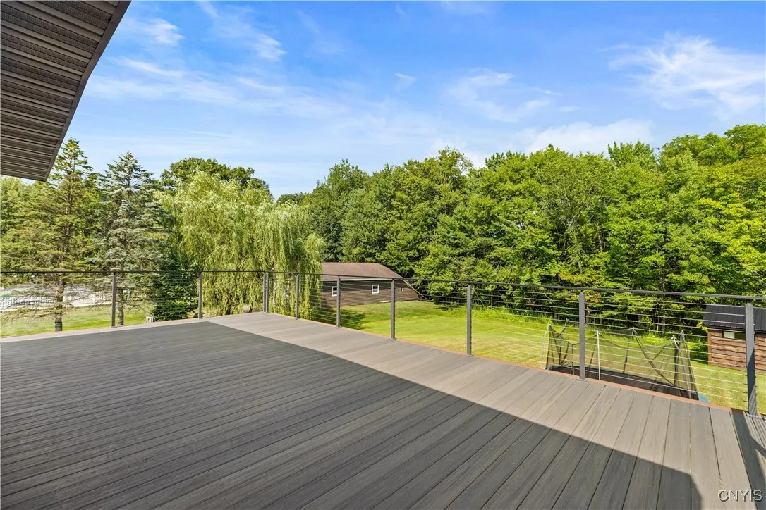 10030 Hillside, Marcy, New York 13403, Marcy, New York 13403, 3 Bedrooms Bedrooms, 7 Rooms Rooms,2 BathroomsBathrooms,Residential,For Sale,10030 Hillside, Marcy, New York 13403,S1621306