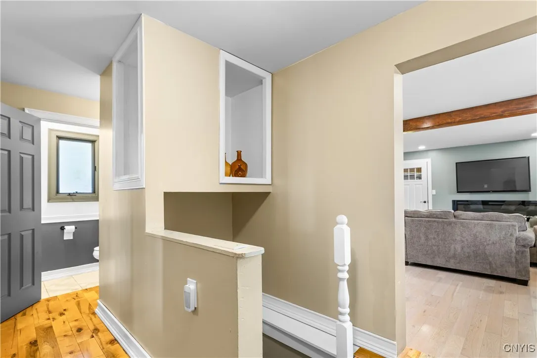 10030 Hillside, Marcy, New York 13403, Marcy, New York 13403, 3 Bedrooms Bedrooms, 7 Rooms Rooms,2 BathroomsBathrooms,Residential,For Sale,10030 Hillside, Marcy, New York 13403,S1621306