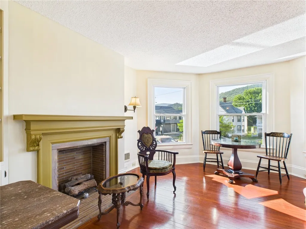 Second floor living room