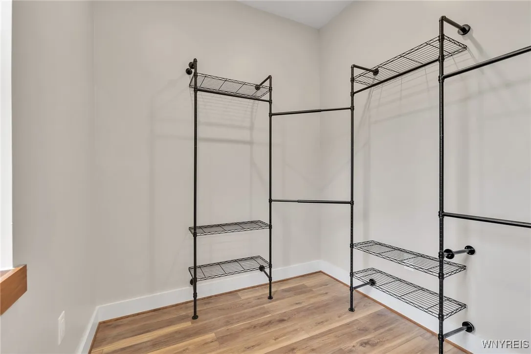 367 Connecticut Street 1, Buffalo, New York 14213, Buffalo, New York 14213, 2 Bedrooms Bedrooms, 10 Rooms Rooms,2 BathroomsBathrooms,Residential Lease,For Rent,367 Connecticut Street 1, Buffalo, New York 14213,B1622703