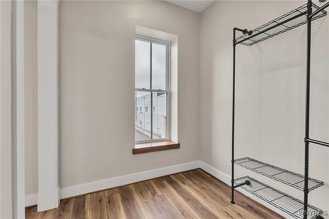 367 Connecticut Street 2, Buffalo, New York 14213, Buffalo, New York 14213, 2 Bedrooms Bedrooms, 10 Rooms Rooms,2 BathroomsBathrooms,Residential Lease,For Rent,367 Connecticut Street 2, Buffalo, New York 14213,B1622716