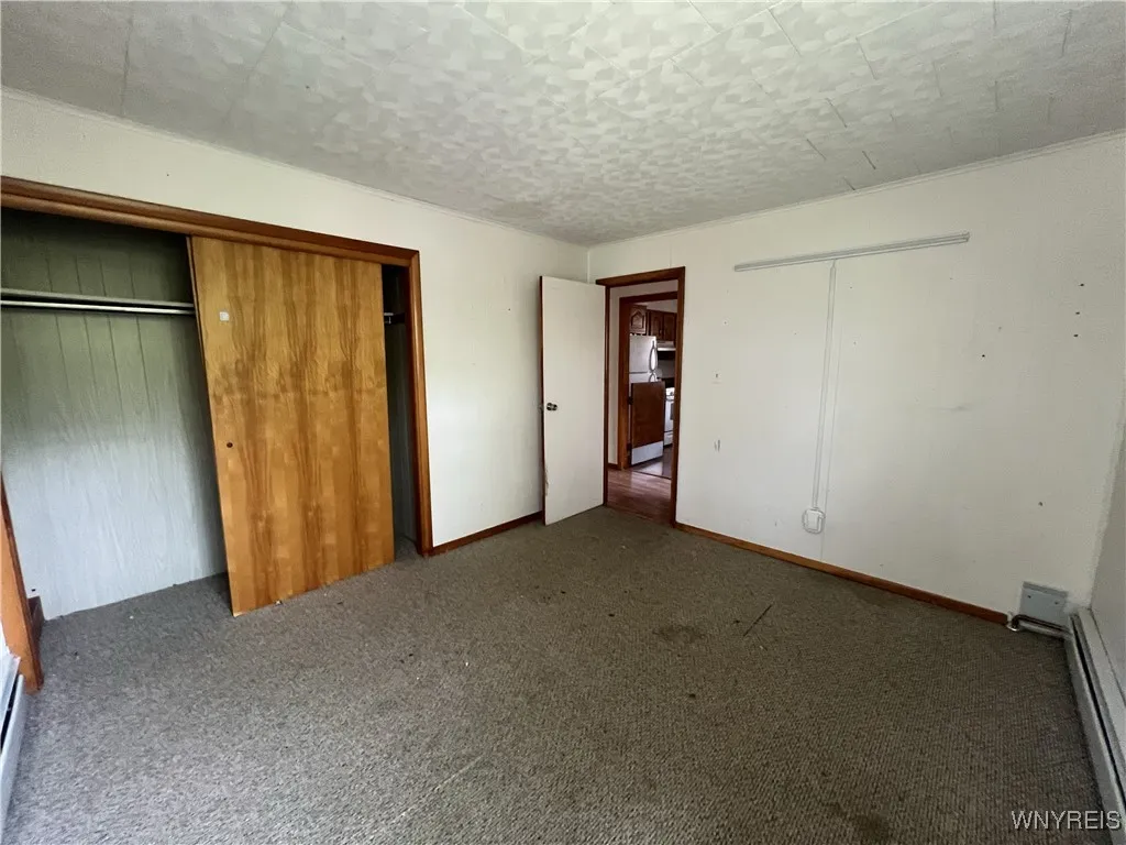 820 Cayuga Creek Road, Cheektowaga, New York 14227, Cheektowaga, New York 14227, 3 Bedrooms Bedrooms, 6 Rooms Rooms,1 BathroomBathrooms,Residential Lease,For Rent,820 Cayuga Creek Road, Cheektowaga, New York 14227,B1623355