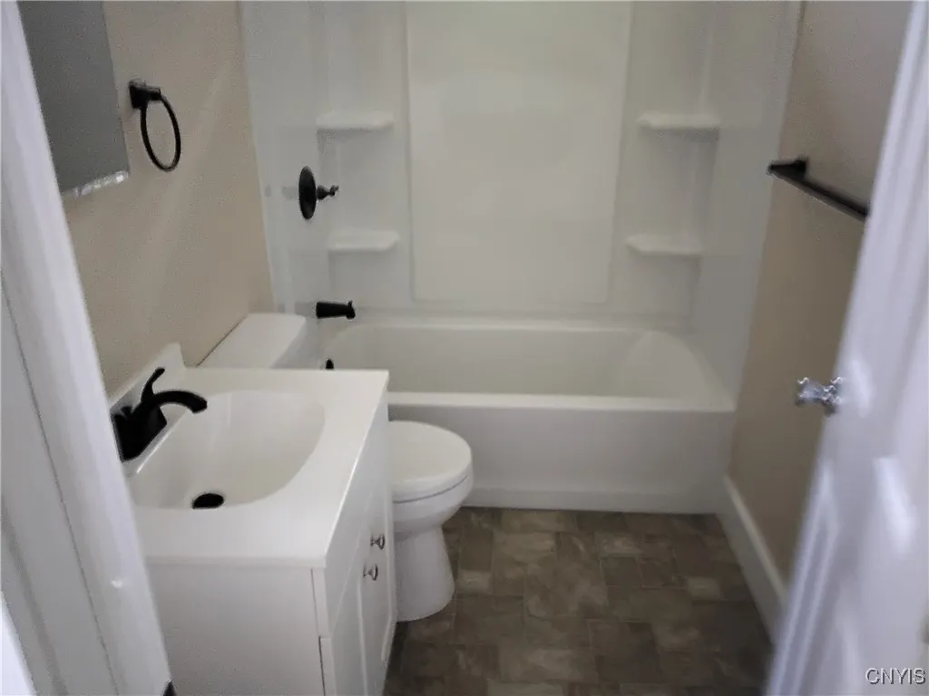 1107 County Route 3, Hannibal, New York 13074, Hannibal, New York 13074, 3 Bedrooms Bedrooms, 8 Rooms Rooms,1 BathroomBathrooms,Residential Lease,For Rent,1107 County Route 3, Hannibal, New York 13074,S1622479