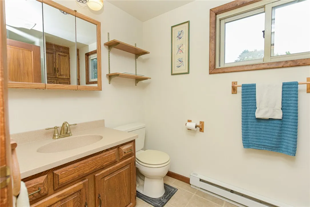 34 Cleverdale Road, Greece, New York 14616, Greece, New York 14616, 4 Bedrooms Bedrooms, 7 Rooms Rooms,2 BathroomsBathrooms,Residential,For Sale,34 Cleverdale Road, Greece, New York 14616,R1623204