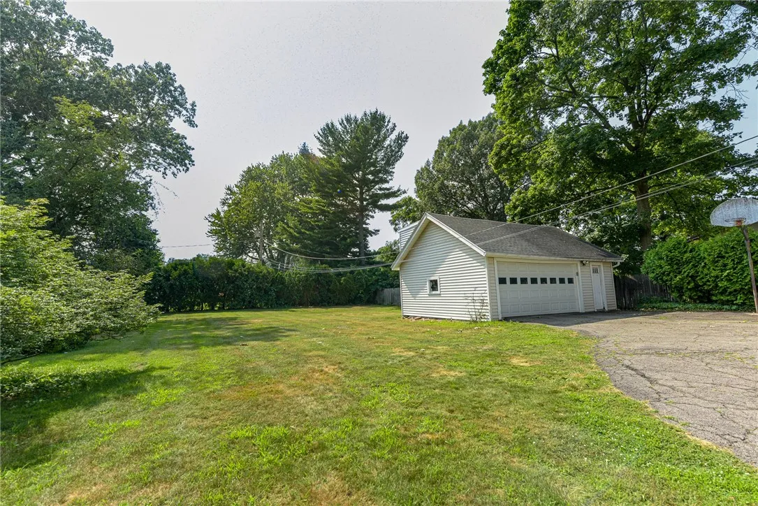 34 Cleverdale Road, Greece, New York 14616, Greece, New York 14616, 4 Bedrooms Bedrooms, 7 Rooms Rooms,2 BathroomsBathrooms,Residential,For Sale,34 Cleverdale Road, Greece, New York 14616,R1623204