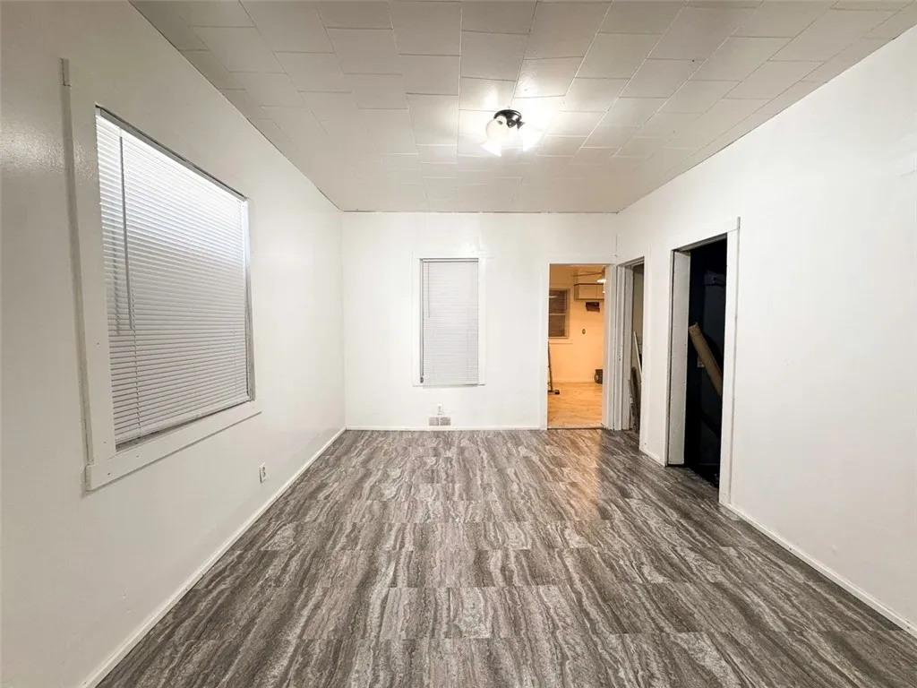 81 Kosciusko Street, Rochester, New York 14621, Rochester, New York 14621, 2 Bedrooms Bedrooms, 6 Rooms Rooms,1 BathroomBathrooms,Residential,For Sale,81 Kosciusko Street, Rochester, New York 14621,R1621904