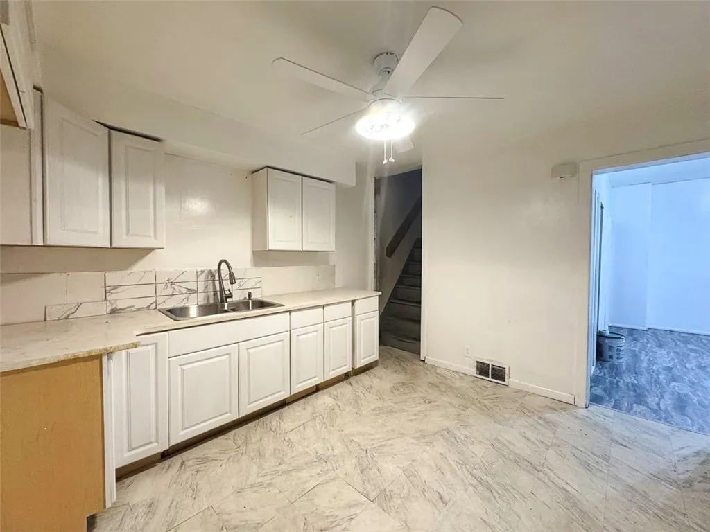 81 Kosciusko Street, Rochester, New York 14621, Rochester, New York 14621, 2 Bedrooms Bedrooms, 6 Rooms Rooms,1 BathroomBathrooms,Residential,For Sale,81 Kosciusko Street, Rochester, New York 14621,R1621904