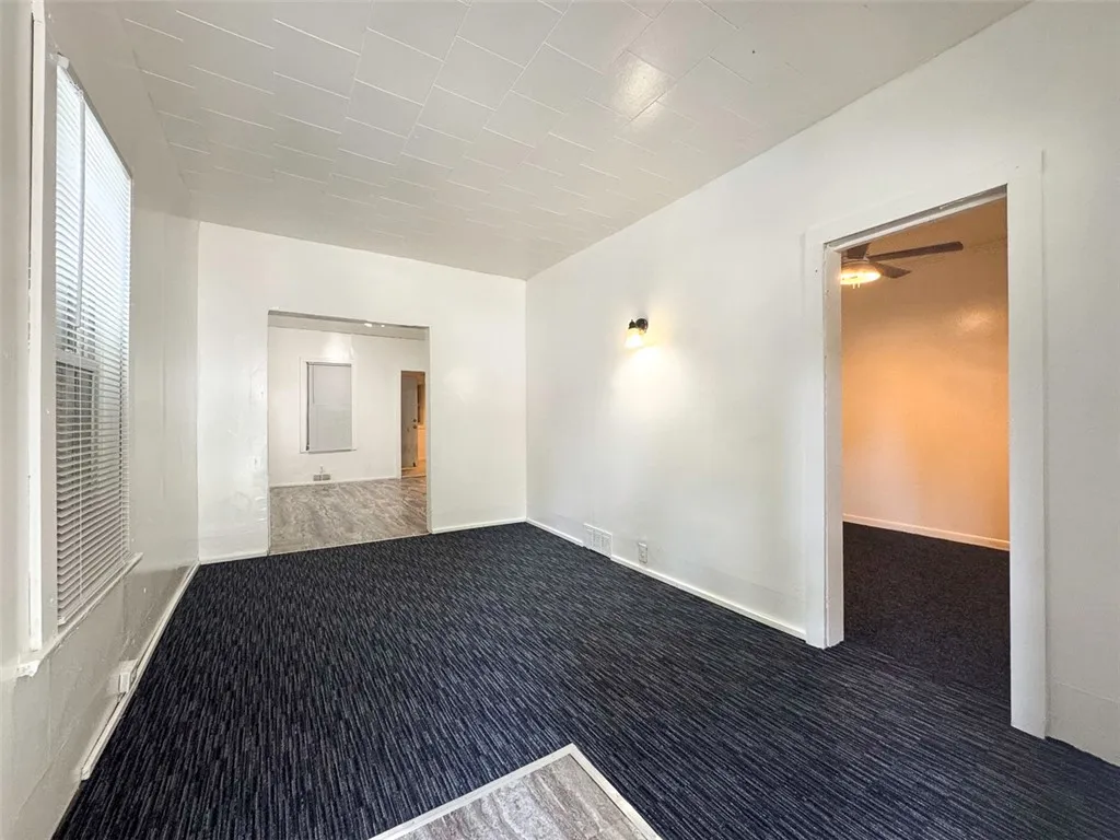 81 Kosciusko Street, Rochester, New York 14621, Rochester, New York 14621, 2 Bedrooms Bedrooms, 6 Rooms Rooms,1 BathroomBathrooms,Residential,For Sale,81 Kosciusko Street, Rochester, New York 14621,R1621904