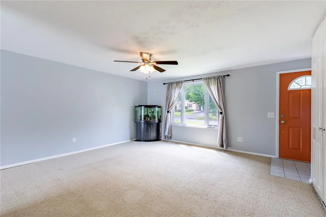 3382 Pennyroyal Court, Walworth, New York 14568, Walworth, New York 14568, 3 Bedrooms Bedrooms, 6 Rooms Rooms,1 BathroomBathrooms,Residential,For Sale,3382 Pennyroyal Court, Walworth, New York 14568,R1623122