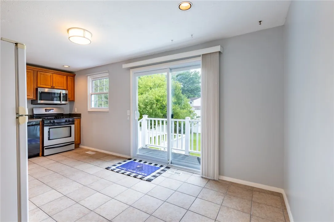 3382 Pennyroyal Court, Walworth, New York 14568, Walworth, New York 14568, 3 Bedrooms Bedrooms, 6 Rooms Rooms,1 BathroomBathrooms,Residential,For Sale,3382 Pennyroyal Court, Walworth, New York 14568,R1623122