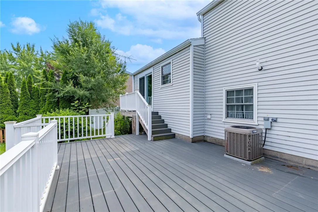 3382 Pennyroyal Court, Walworth, New York 14568, Walworth, New York 14568, 3 Bedrooms Bedrooms, 6 Rooms Rooms,1 BathroomBathrooms,Residential,For Sale,3382 Pennyroyal Court, Walworth, New York 14568,R1623122