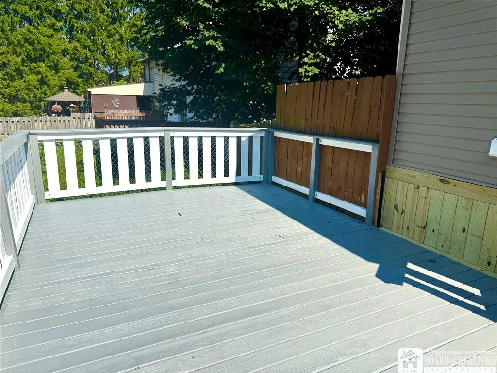 1338 Newland Avenue, Jamestown, New York 14701, Jamestown, New York 14701, 3 Bedrooms Bedrooms, 9 Rooms Rooms,2 BathroomsBathrooms,Residential,For Sale,1338 Newland Avenue, Jamestown, New York 14701,R1623364