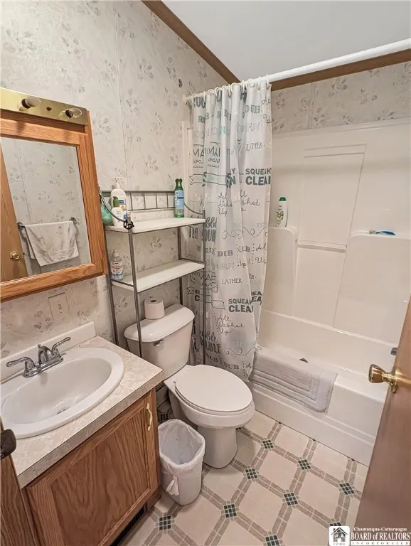 27 Lawndale Road, Chautauqua, New York 14757, Chautauqua, New York 14757, 2 Bedrooms Bedrooms, 7 Rooms Rooms,1 BathroomBathrooms,Residential,For Sale,27 Lawndale Road, Chautauqua, New York 14757,R1622853
