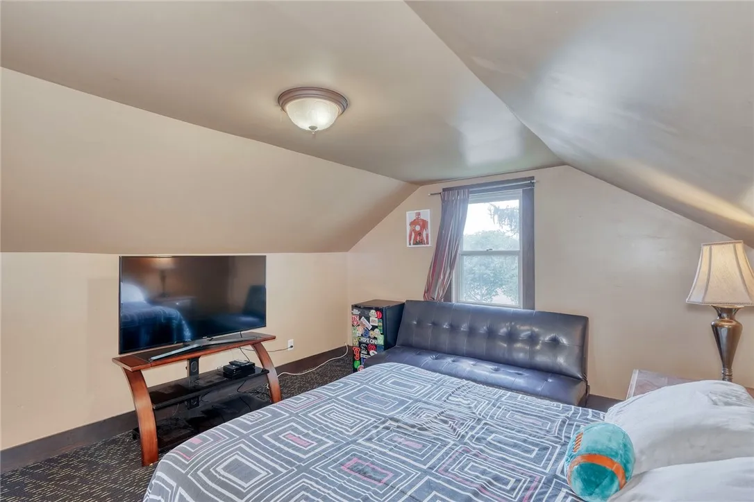 440 Genesee Park Boulevard, Rochester, New York 14, Rochester, New York 14619, 3 Bedrooms Bedrooms, 7 Rooms Rooms,1 BathroomBathrooms,Residential,For Sale,440 Genesee Park Boulevard, Rochester, New York 14,R1621407