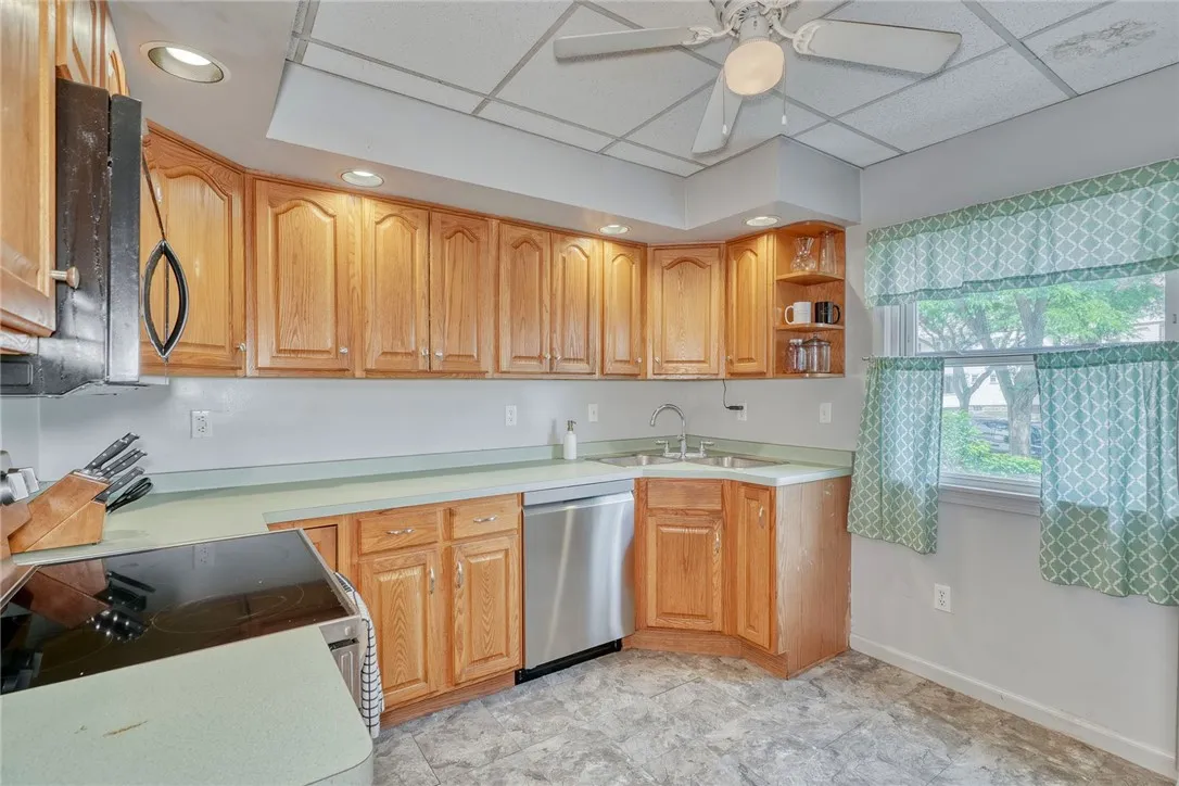 440 Genesee Park Boulevard, Rochester, New York 14, Rochester, New York 14619, 3 Bedrooms Bedrooms, 7 Rooms Rooms,1 BathroomBathrooms,Residential,For Sale,440 Genesee Park Boulevard, Rochester, New York 14,R1621407