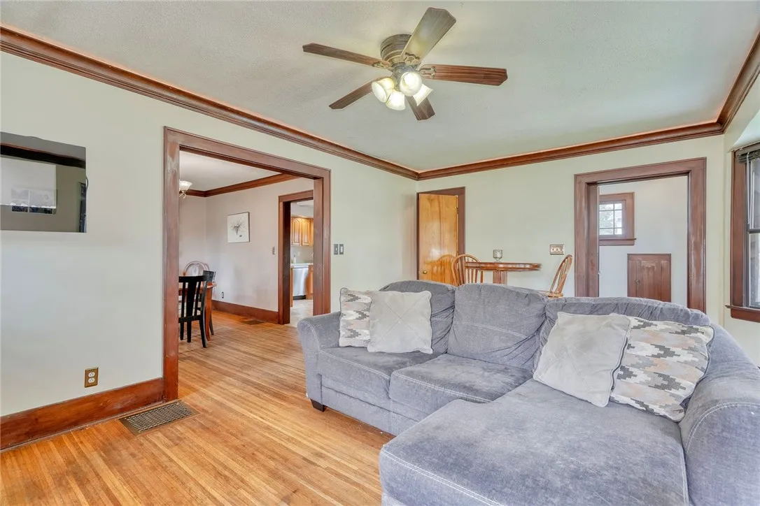 440 Genesee Park Boulevard, Rochester, New York 14, Rochester, New York 14619, 3 Bedrooms Bedrooms, 7 Rooms Rooms,1 BathroomBathrooms,Residential,For Sale,440 Genesee Park Boulevard, Rochester, New York 14,R1621407