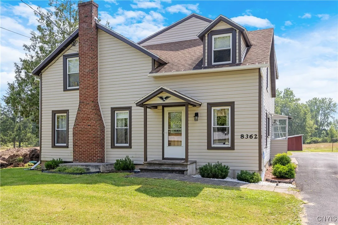8362 State Route 13, Lenox, New York 13032, Lenox, New York 13032, 3 Bedrooms Bedrooms, 8 Rooms Rooms,2 BathroomsBathrooms,Residential,For Sale,8362 State Route 13, Lenox, New York 13032,S1622529