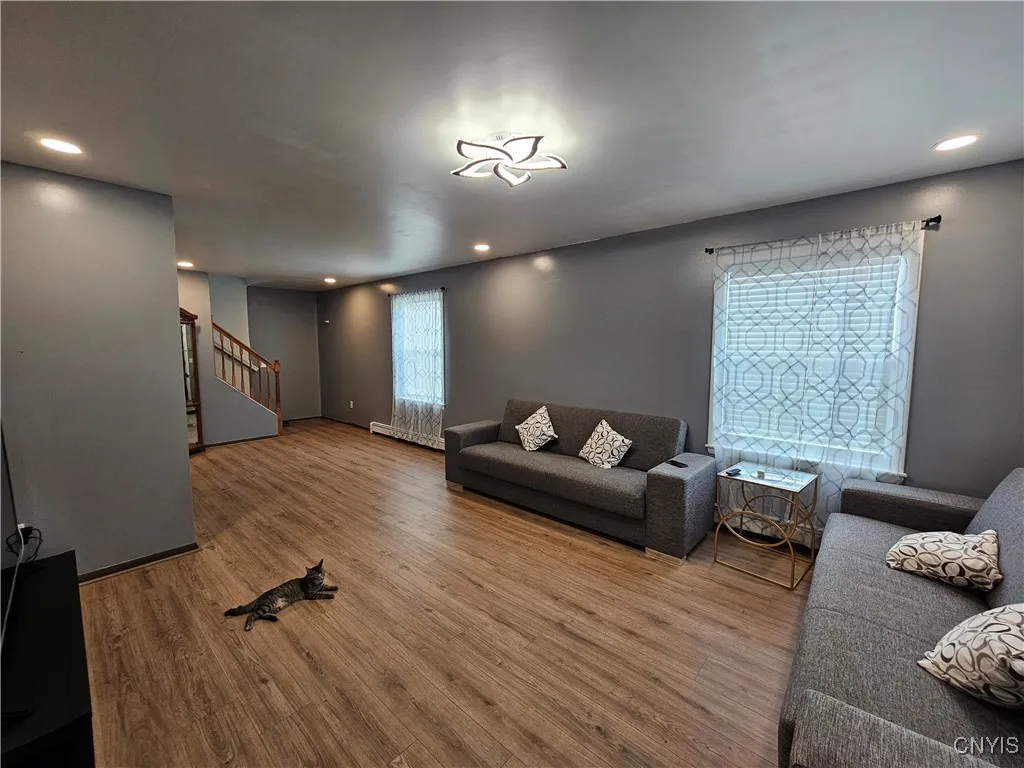 1128 West Street, Utica, New York 13501, Utica, New York 13501, 4 Bedrooms Bedrooms, 9 Rooms Rooms,3 BathroomsBathrooms,Residential,For Sale,1128 West Street, Utica, New York 13501,S1623307